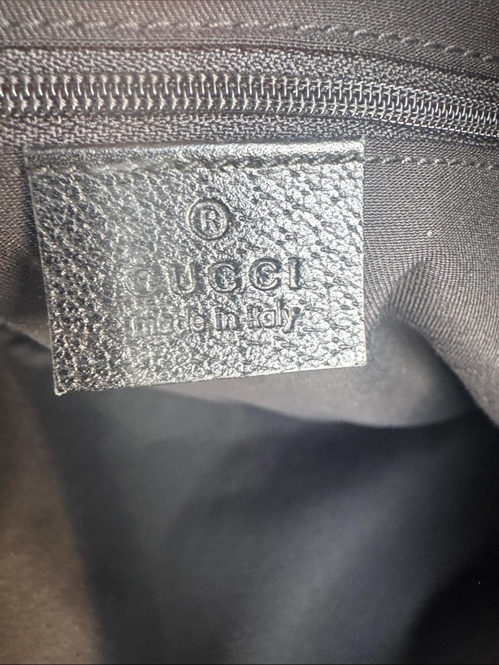 Gucci Black Leather and Canvas Tote with wallet, Gold Hardware and dusty!!!! - Picture 7 of 14